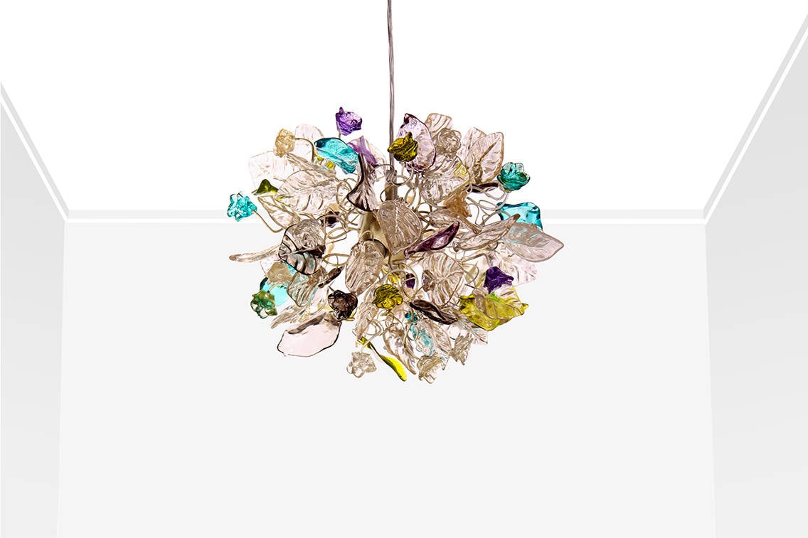Ceiling pendant light with flowers and leaves , island falls for kitchen, bathroom, children rooms or hall .