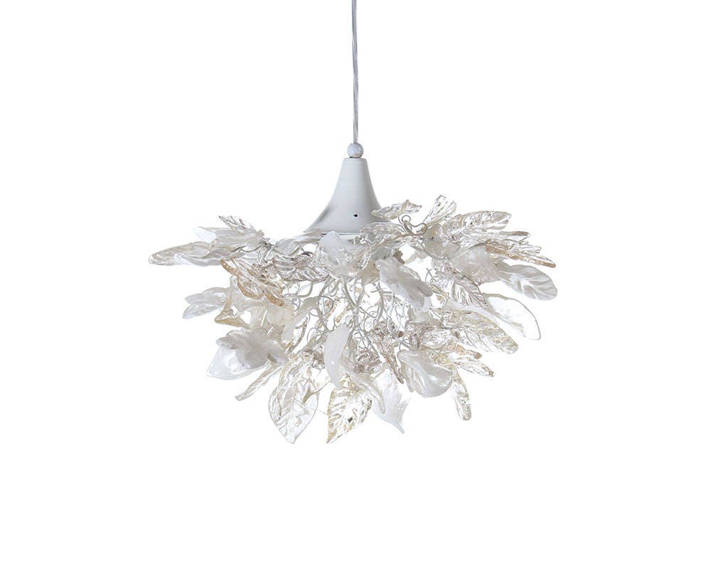 Elegant Floral Chandelier: White Resin Flowers & Leaves Lighting