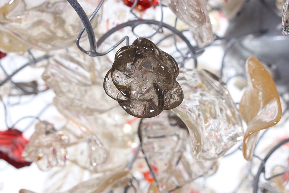 Unique Chandeliers Lighting, Modern chandelier with clear gray and red flowers and leaves for Dining Room, bedroom or living room.