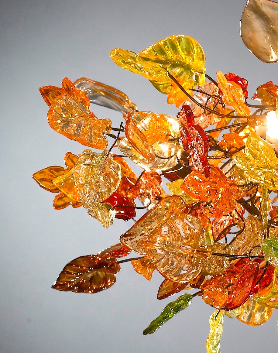 Ceiling Lighting with flowers and leaves, Hanging chandeliers
