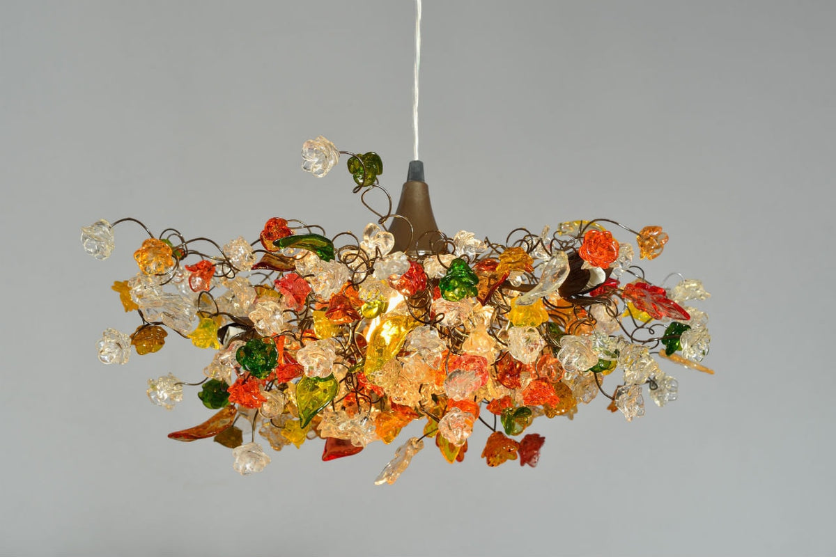 Ceiling Light chandeliers with hand made flowers for living room, Dining Room or bedroom.