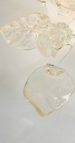 Floral Resin Wall Sconce: Modern White Flower Light