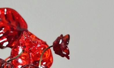Red Flower Chandelier: Handmade Resin Floral Pendant Light