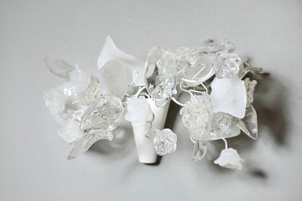 Resin Flower Bouquet Wall Sconce - White & Clear Bedroom Lighting