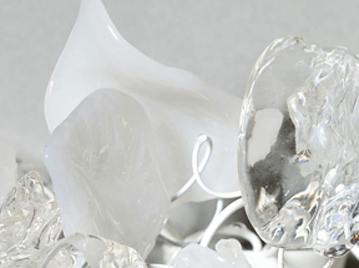 Resin Flower Bouquet Wall Sconce - White & Clear Bedroom Lighting